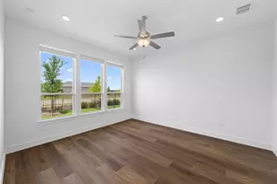 417 Raven Rdg Dr, McKinney, TX 75071 - Photo 17
