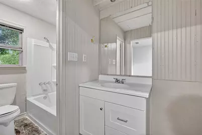 614 SW 15th Avenue, Mineral Wells, TX 76067 - Photo 17
