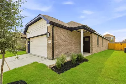 1707 Romans Road, Ennis, TX 75119 - Photo 1