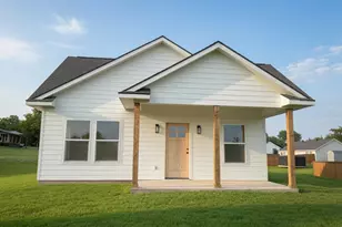 226 W Cardinal, Ector, TX 75439 - Photo 1