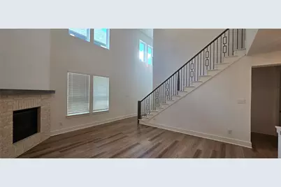 8512 Heard Hill Drive, McKinney, TX 75071 - Photo 13