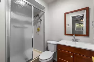 1065 Sunset Cir, Garland, TX 75040 - Photo 15
