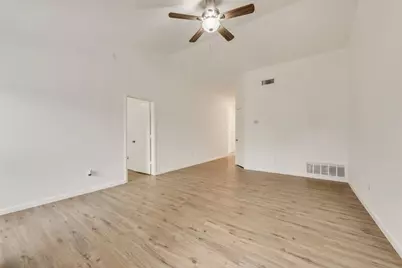 606 Oakland Hills Drive, Arlington, TX 76018 - Photo 3