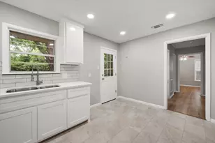 1205 Britt Dr, Arlington, TX 76013 - Photo 11
