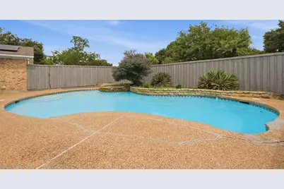 1917 Pleasant Valley Drive, Plano, TX 75023 - Photo 29