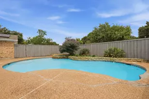 1917 Pleasant Valley Dr, Plano, TX 75023 - Photo 29
