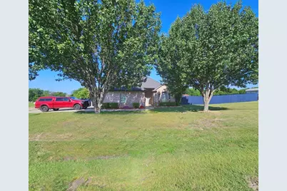 201 Arthur Drive, Princeton, TX 75407 - Photo 1