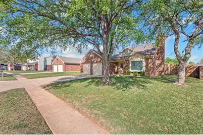 2621 Bayberry Lane, Euless, TX 76039 - Photo 31