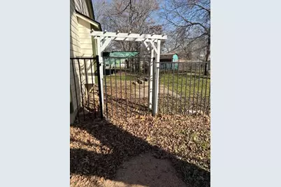 201 E Vine Street, Keller, TX 76248 - Photo 19