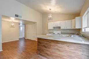 620 Nora Ln, DeSoto, TX 75115 - Photo 13