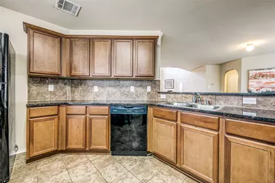 1774 Pioneer Way, Lancaster, TX 75146 - Photo 13