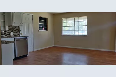 101 S Quinlan Street, Howe, TX 75459 - Photo 5