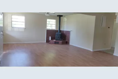 101 S Quinlan Street, Howe, TX 75459 - Photo 3