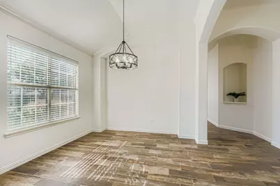 12407 Hawk Creek Drive, Frisco, TX 75033 - Photo 5