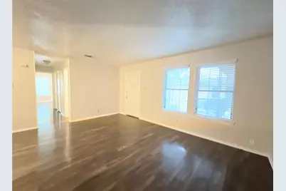 1108 N Elm Street #10, Denton, TX 76201 - Photo 9
