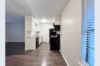1108 N Elm Street #10, Denton, TX 76201 - Photo 11
