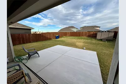 6413 Shoreline Lane, Princeton, TX 75407 - Photo 7