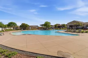909 Blackhawk Dr, Princeton, TX 75407 - Photo 5