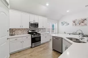 909 Blackhawk Dr, Princeton, TX 75407 - Photo 3
