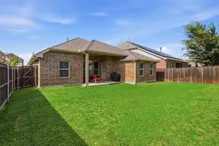 909 Blackhawk Dr, Princeton, TX 75407 - Photo 25