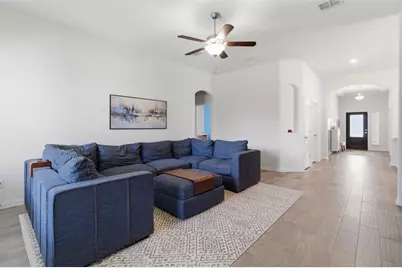 909 Black Hawk Drive, Princeton, TX 75407 - Photo 9