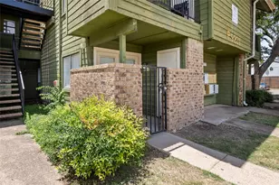 9831 Walnut St, Dallas, TX 75243 - Photo 17