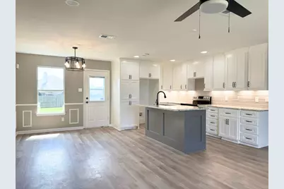 3000 Meandering Way, Granbury, TX 76049 - Photo 7