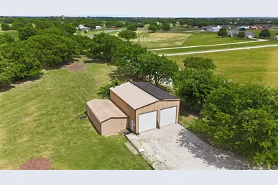11480 Chisum Road, Sanger, TX 76266 - Photo 37