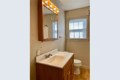 3241 S 11th Street, Abilene, TX 79605 - Photo 9