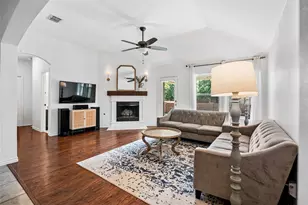 1824 Barton Springs Dr, Little Elm, TX 75068 - Photo 9