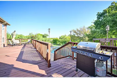 811 Mallard Pointe Drive, Grand Prairie, TX 75104 - Photo 31