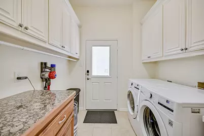 811 Mallard Pointe Drive, Grand Prairie, TX 75104 - Photo 29