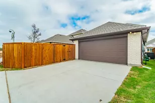 12345 Hulson Trl, Fort Worth, TX 76052 - Photo 15