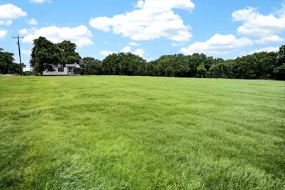 2641 County Road 203, Collinsville, TX 76233 - Photo 19