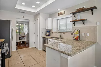 2028 Lansdown Drive, Carrollton, TX 75010 - Photo 13