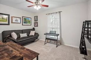 2028 Lansdown Dr, Carrollton, TX 75010 - Photo 19