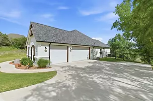 100 Cedar Mountain Dr, Weatherford, TX 76085 - Photo 5