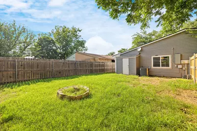 4625 Chapman Street, The Colony, TX 75056 - Photo 9