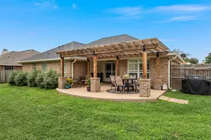 929 Princess Diana Dr, Waco, TX 76657 - Photo 33