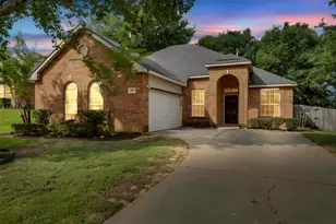 708 Hummingbird Trail, Crowley, TX 76036 - Photo 1