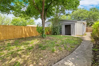 4627 Chapman Street, The Colony, TX 75056 - Photo 5