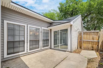 4627 Chapman Street, The Colony, TX 75056 - Photo 3
