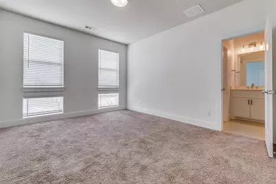 2633 La Altura Lane, Dallas, TX 75212 - Photo 9