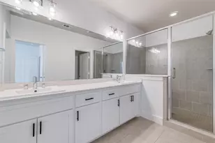 2633 La Altura Ln, Dallas, TX 75212 - Photo 11