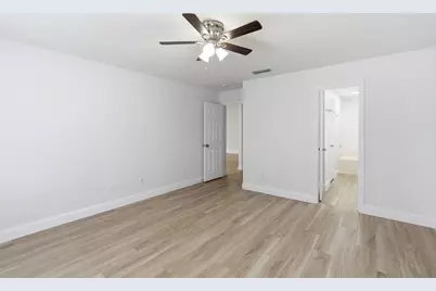 8117 Broken Arrow Road, Fort Worth, TX 76137 - Photo 15