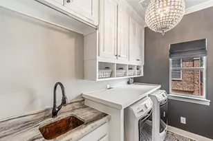 3637 Reagan St, Dallas, TX 75219 - Photo 25