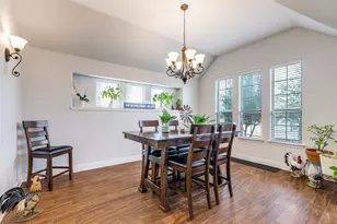 513 Thompson Dr, Van Alstyne, TX 75495 - Photo 5