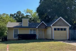 3904 Rye Glen Dr, Arlington, TX 76017 - Photo 1