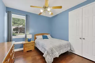 700 Salmon Run Ct, Euless, TX 76039 - Photo 29