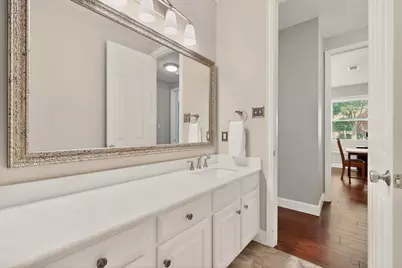 700 Salmon Run Court, Euless, TX 76039 - Photo 31